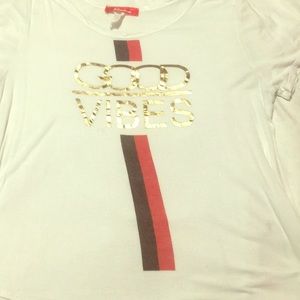 Good vibes t-shirt